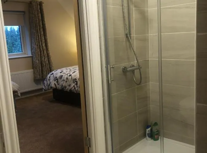 Maplehouse לינה וארוחת בוקר דרוגדה