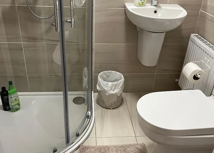 Maplehouse לינה וארוחת בוקר